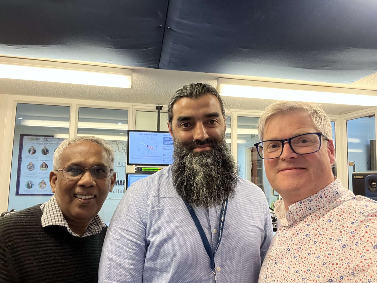 DnasixGlobal's tweet photo. Another great community hour on @Unity101FM  today. Talking business resilience, the #Southampton business community and adapting to a changing world.

Thanks to @NellaPang for some amazing #business insight. #dnasix #smesupport https://t.co/LMjBwLB1lm