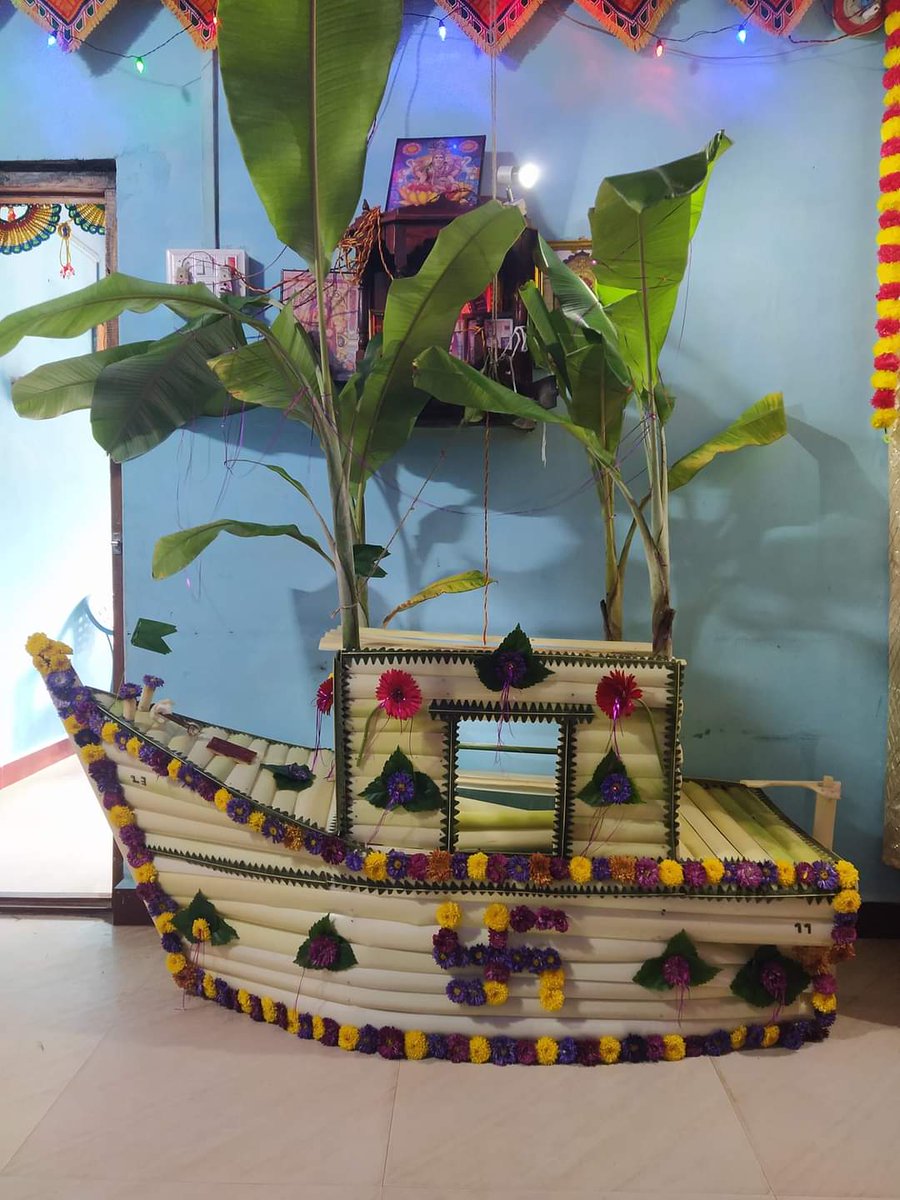 shetkari_Porga's tweet photo. आमचे मित्र किरण आचरेकर  यांनी  होडी रुपी सुंदर अस बनवलिलेले मनमोहक मकर.. 😍

आपल्या कलेला मानाचा मुजरा 😍❤️💪 https://t.co/wwYX0H9AXt