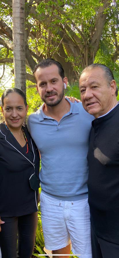 erescalona11's tweet photo. UN AÑO MÁS DE VIDA, PARA UN GRAN HIJO.     FELIZ CUMPLEAÑOS,A MI HIJO ERNESTO. https://t.co/0Phaugn7AW