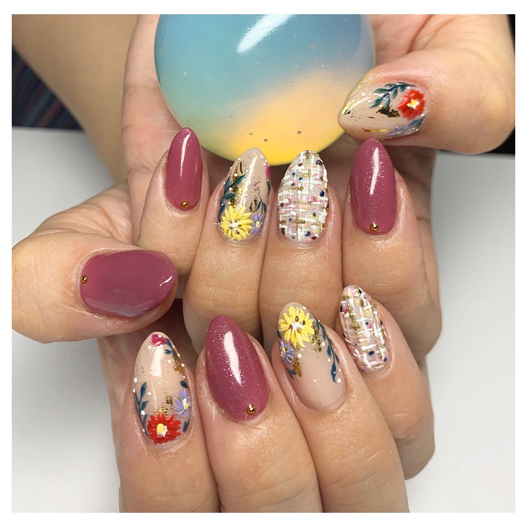 𝔸𝕦𝕥𝕦𝕞𝕟 𝕗𝕝𝕠𝕨𝕖𝕣 𝕘𝕒𝕣𝕕𝕖𝕟 🪴

#artbystelladh #nails #art #artwork  #handpainted #nailart #botanicalart #botanical #autumn  #nyc  #newyork #newyorkcity #ネイル #ネイリスト #ネイルアート #秋ネイル