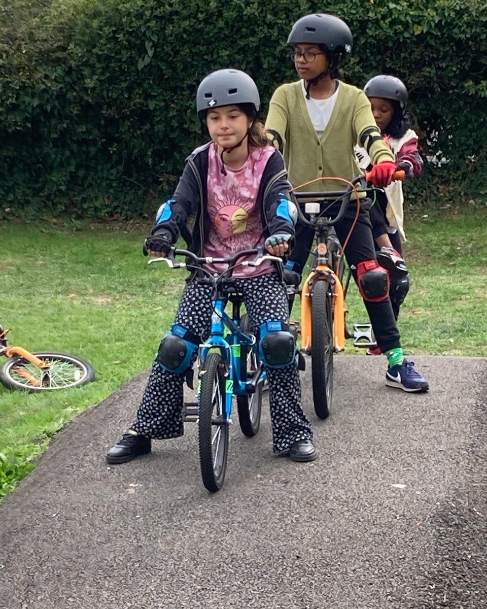 MontemSchool's tweet photo. BMXing at #cardfields https://t.co/YRVwWCu48c