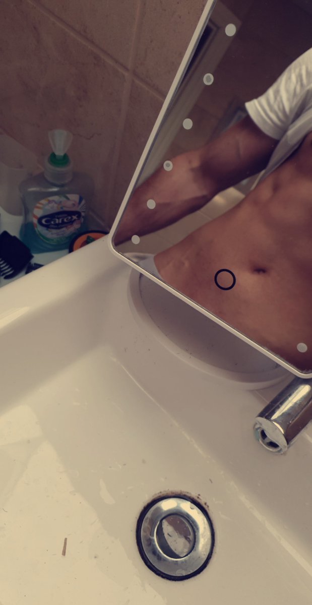 MilesOnTheRoad's tweet photo. Sniping a cheeky angle in a friend's mirror https://t.co/6b7zYdZncP