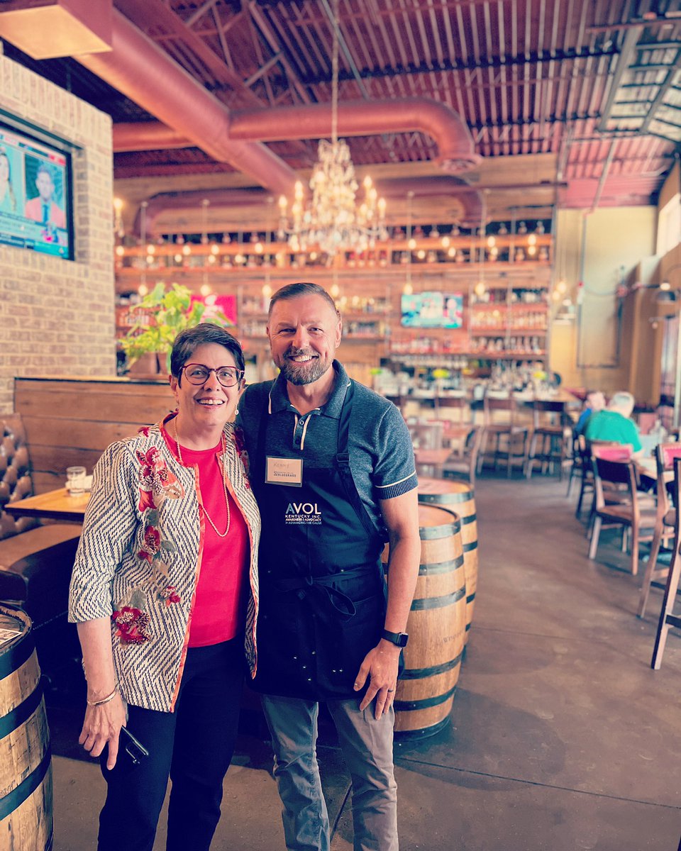kennybishop's tweet photo. Mayor Linda Gorton is Dining Out for Life today at Carson's Food &amp; Drink. Come join us for great food and a wonderful cause! #AVOLforKY #dineoutlex #EndHIV https://t.co/ukoAA8SEQ2