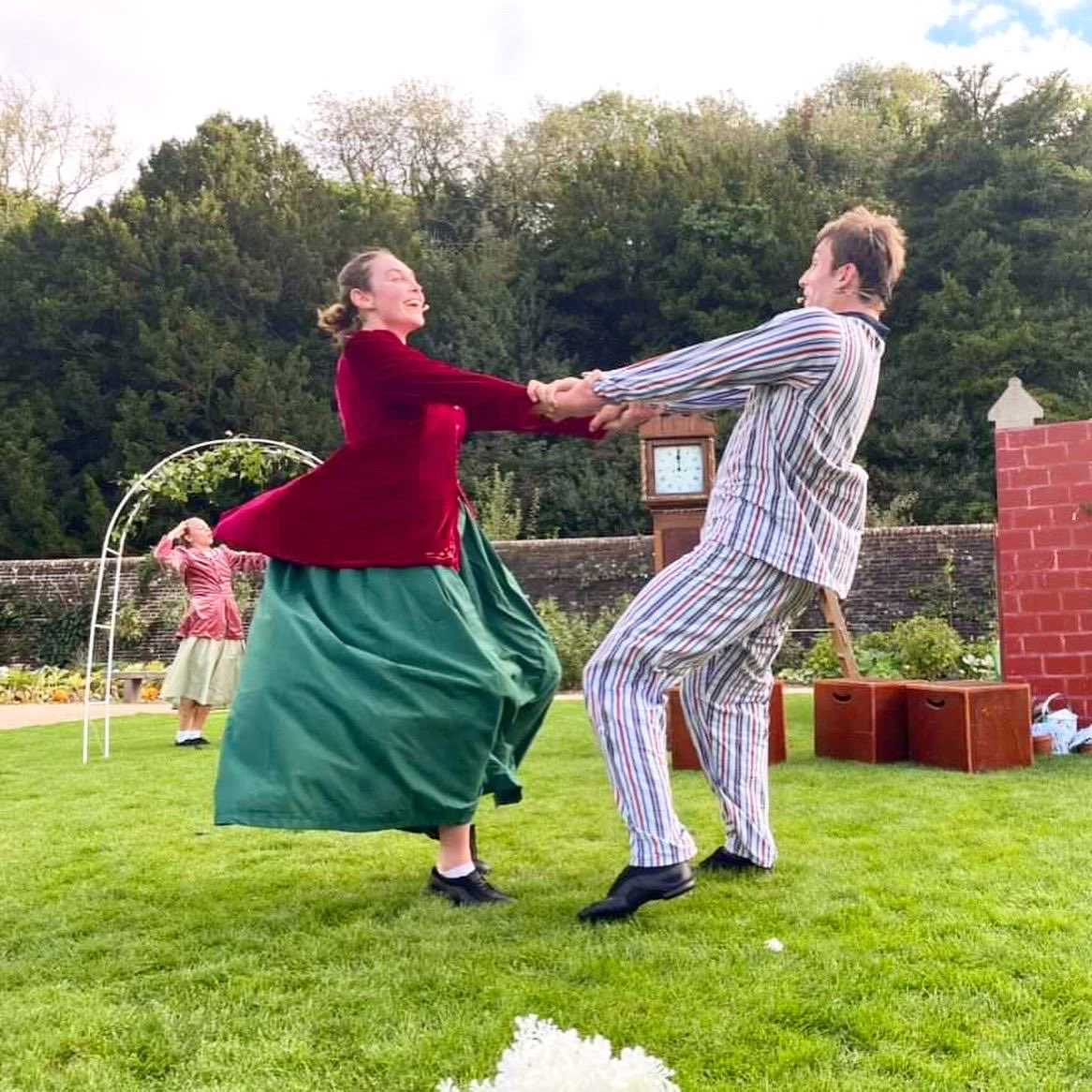 Tom’s Midnight Garden comes to <a href="/Ely_Cathedral/">Ely Cathedral</a> this weekend! 

Join us on an enchanting ballet adventure at 2pm &amp; 4pm this Saturday 17th September - book your tickets at elycathedral.org/events/toms-mi… ✨