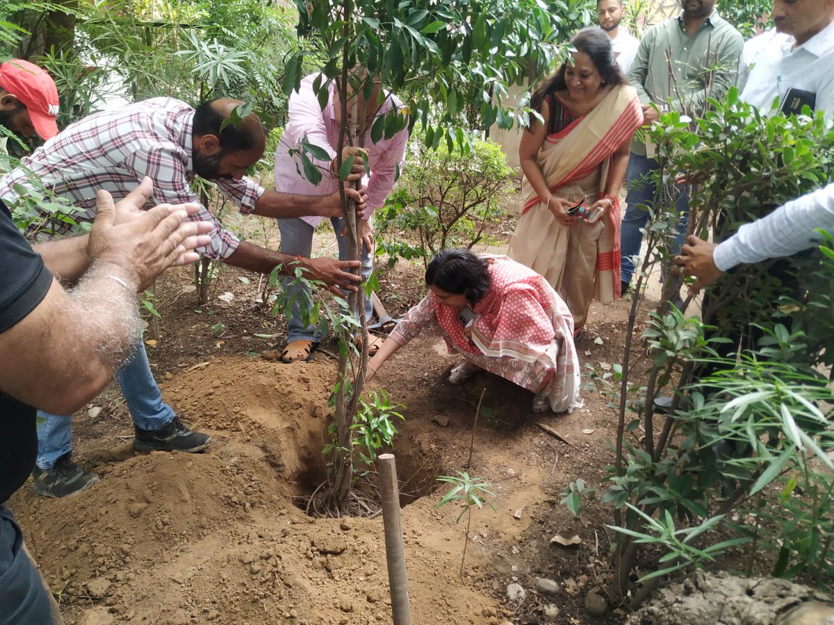 Deputy Commissioner,South Zone tweet media