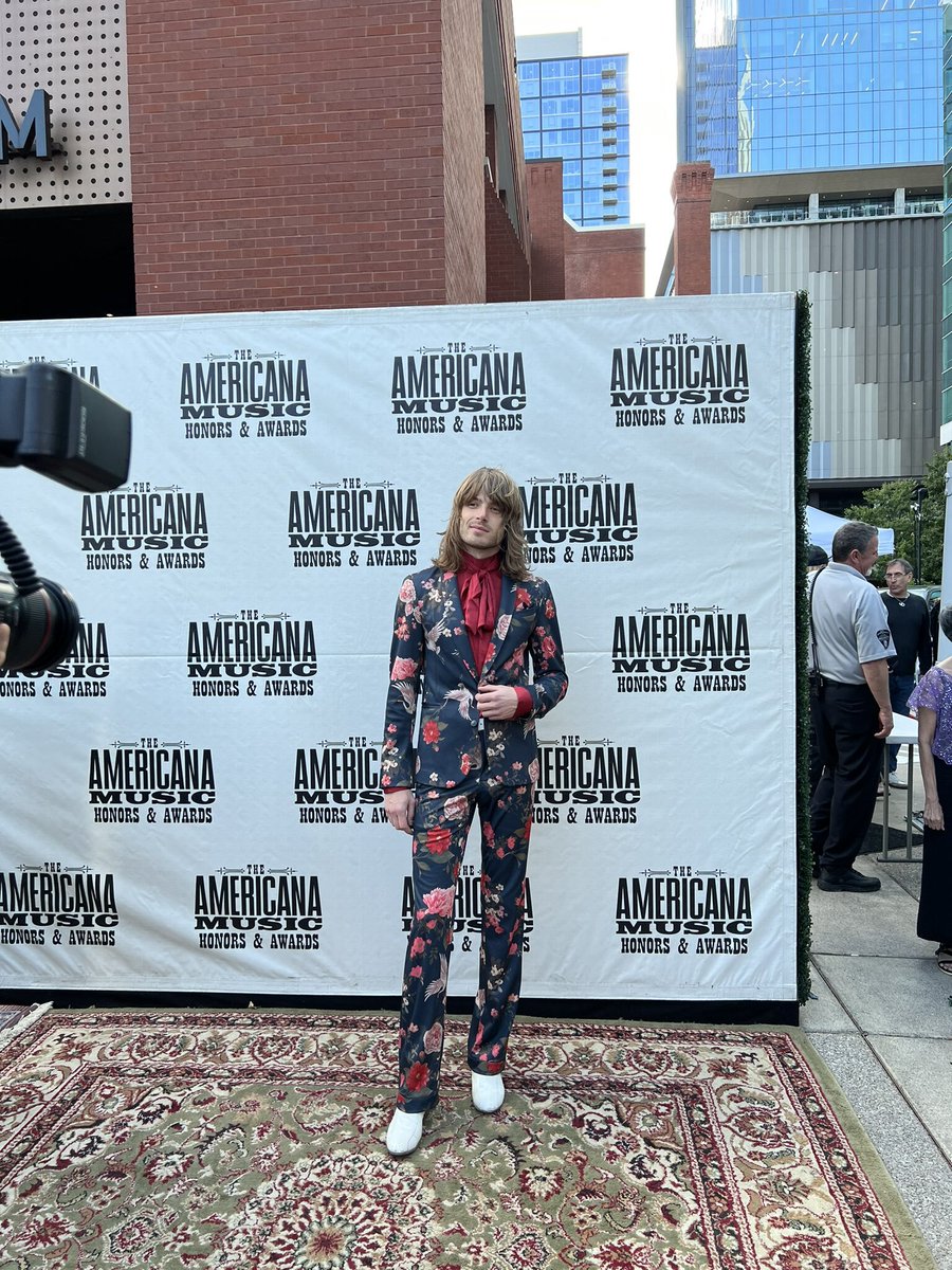 thenealfrancis's tweet photo. Was an honor to be nominated and to perform at the @AmericanaFest Awards last night! Got to wear this incredible custom suit by Batter Head Workroom (Rachel Epperson). Congrats to all the winners 🙌❤️ https://t.co/QbmJqgsQ2g