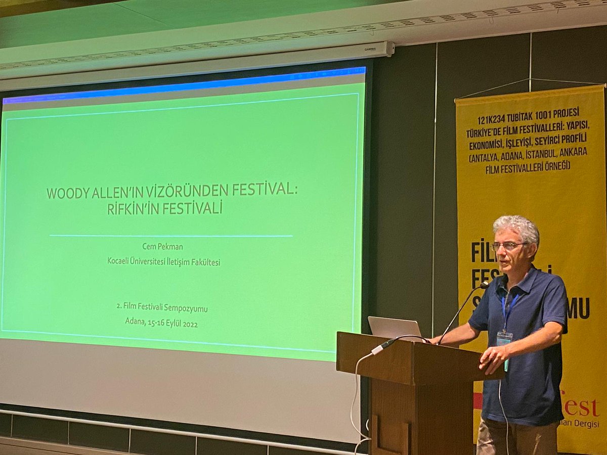filmfestivalsym's tweet photo. Kocaeli Üniversitesi'nden Cem Pekman, "Woody Allen'in Vizöründen Festival: Rifkin'in Festivali" başlıklı sunumunu gerçekleştiriyor. @altinkozaff @screenfestjrnl #filmfestivalsymposium2022 #symposium2022 #screenfest https://t.co/ots7lHJuP4