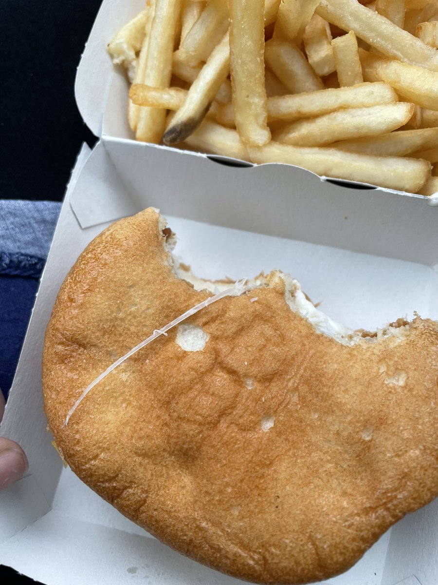 SecretGinge's tweet photo. @McDonaldsUK not what I wanted to find in my fillet of fish… large piece of plastic - not ideal!! https://t.co/OUB233oTZM
