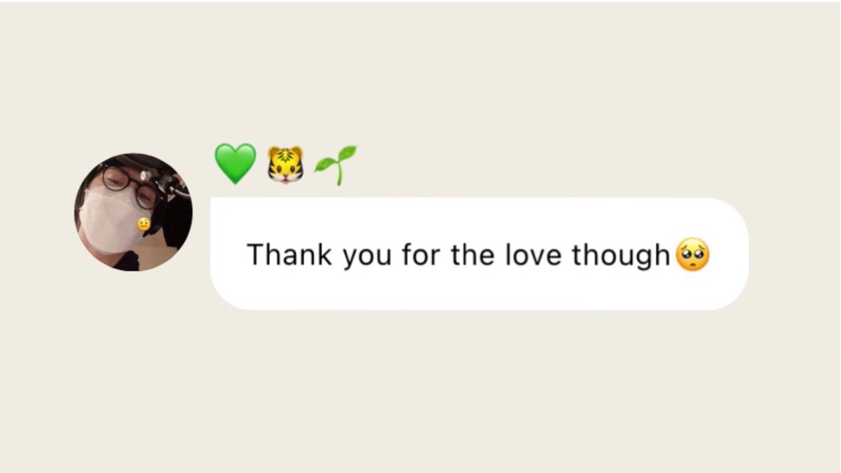 Ieemarkees's tweet photo. mark's favorite emoji https://t.co/XodyUvMEhS