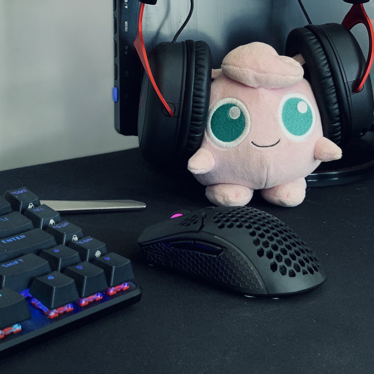 قيف أواي مقدم من <a href="/HyperXMENA/">HyperX Arabia</a> 

شاركوا واربحوا ماوس Haste Wireless

كل اللي عليكم تسوونه للمشاركة:
✅ ريتويت للبوست 
✅ متابعة حساب <a href="/HyperXMENA/">HyperX Arabia</a>

بالتوفيق للجميع 🥰