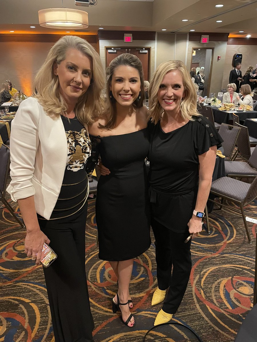 Emily Spain tweet media