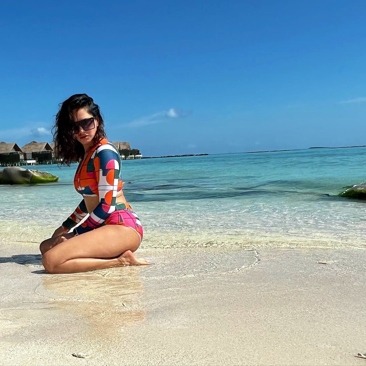 SunnyLeone's tweet image. Love this bikini. Saved my arms and shoulders from burning!! Thanks ❤️❤️

@FuraveriResort 
#furaveri
#Furaverimaldives
#ManyMemories
#Maldives