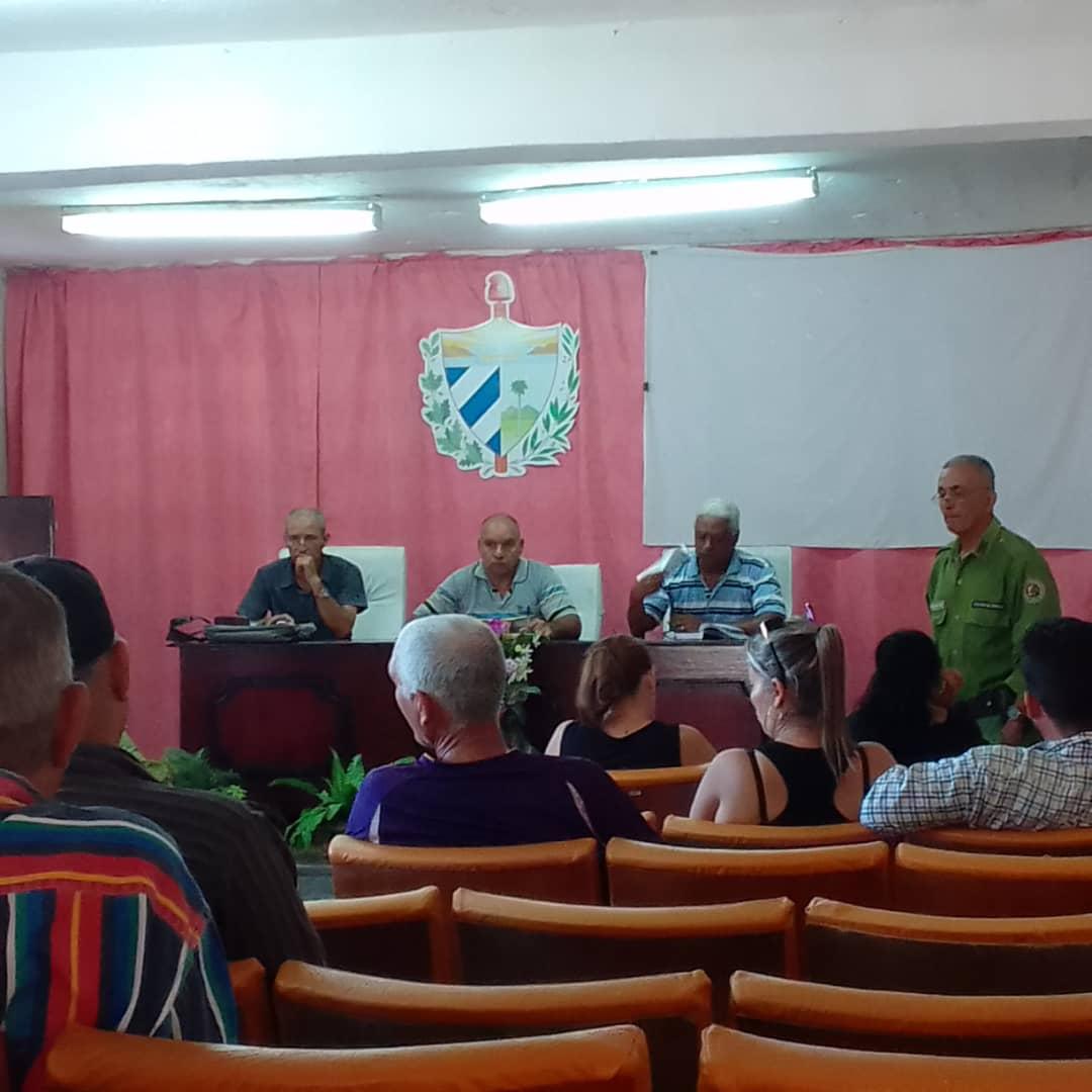 En el día de hoy se reúne la Comisión de Prevención Contra Incendio Forestales , donde se pone de práctica las actividades  de trabajo por la #UJC y #OPJM a realizar en apoyo en la próxima temporada de sequía . #Cuba #CubaEduca #Cabaiguán #SanctiSpiritus 
<a href="/LaritzaConcepc3/">Laritza Concepción</a>