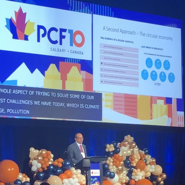 peter_scott's tweet photo. Speaking to #pcf10 @rolphpayet notes that without learning and education, innovative models like the circular economy won’t have the  impact needed to deliver sustainable change. Education critical to resilience. @AthabascaU @COL4D https://t.co/5limf3pipy