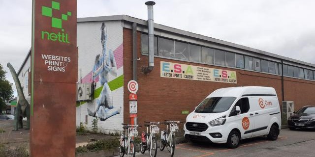 Heading back to Uni and the family car's just not big enough for all your kit. Then a Co Van could be for you. 

Our Ford Custom Transit van is not only spacious, it's affordable too. Hire from just £9.50 an hour or £100 for the weekend (plus mileage).

📲 co-cars.co.uk/join/