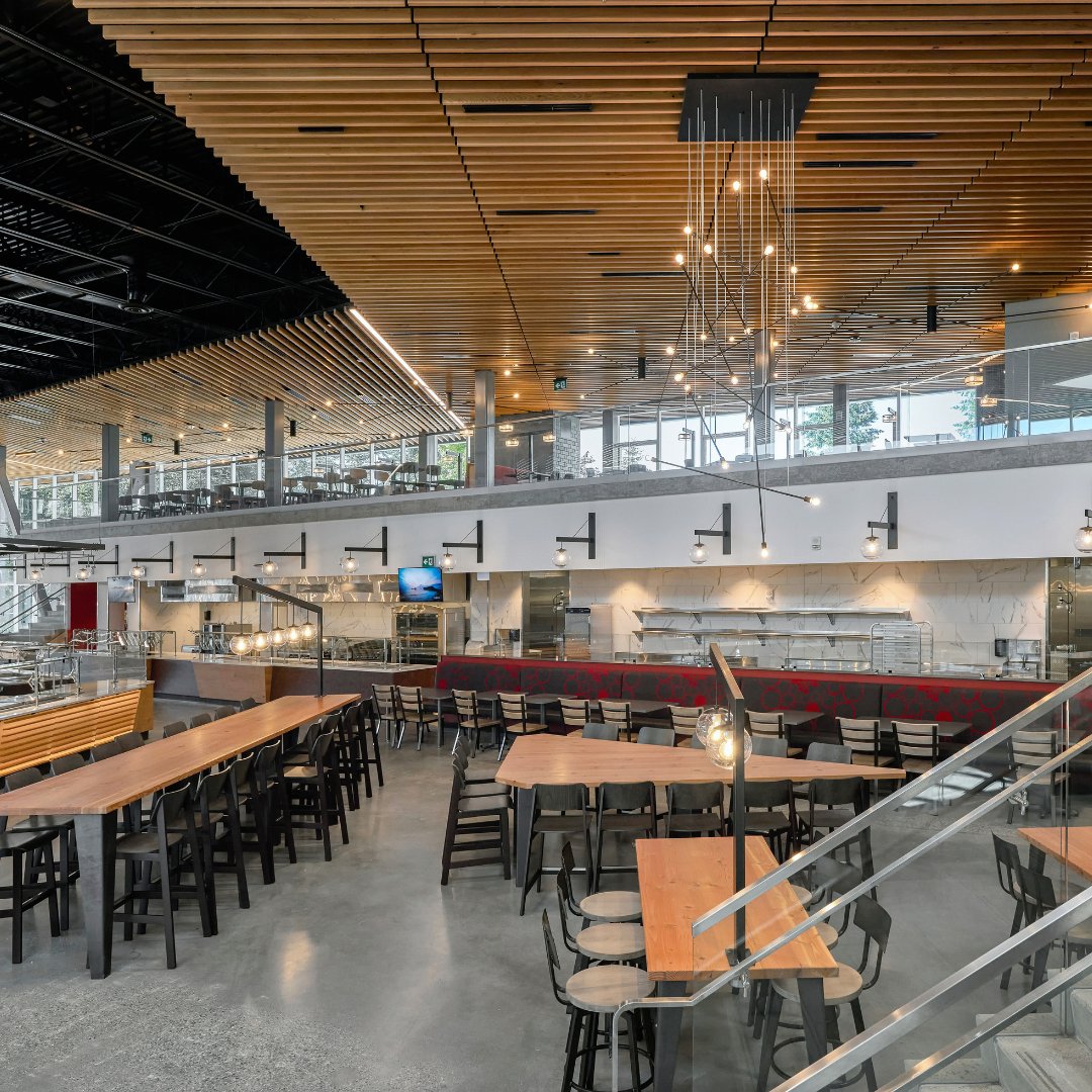 SFUResidence's tweet photo. Did you know the new Dining Commons is a 24/7, all you care to eat dining facility? They are able to accommodate all of your culinary needs and restrictions! Give it a try and visit our link below to learn more π
https://t.co/6OYMCYeAIr
#SFU #SFUresidences #SFUfood #SFUdining https://t.co/EKvaCADQiL