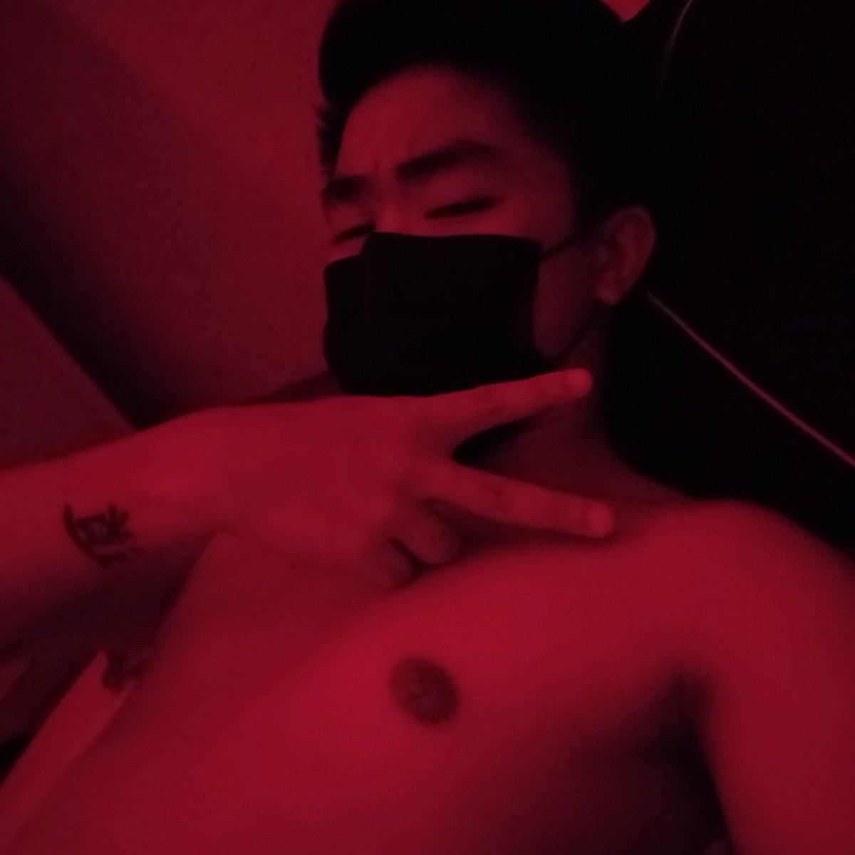 JuliusLim20's tweet photo. #NewProfilePic https://t.co/soS2Cv8OZ8