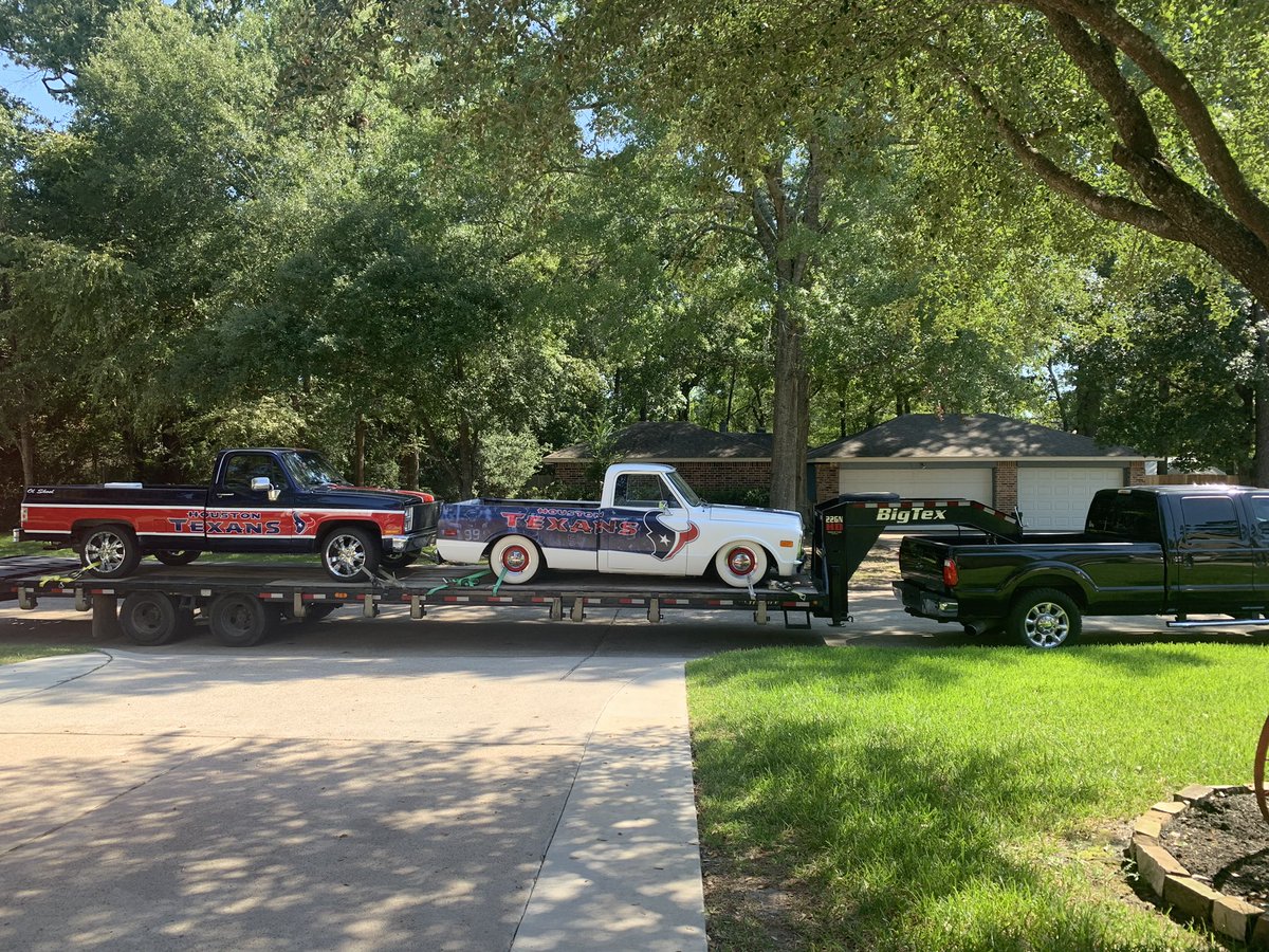 MrsSkoolTxns's tweet photo. You already know! Packed up and ready to roll! https://t.co/HLZJZreTKa
