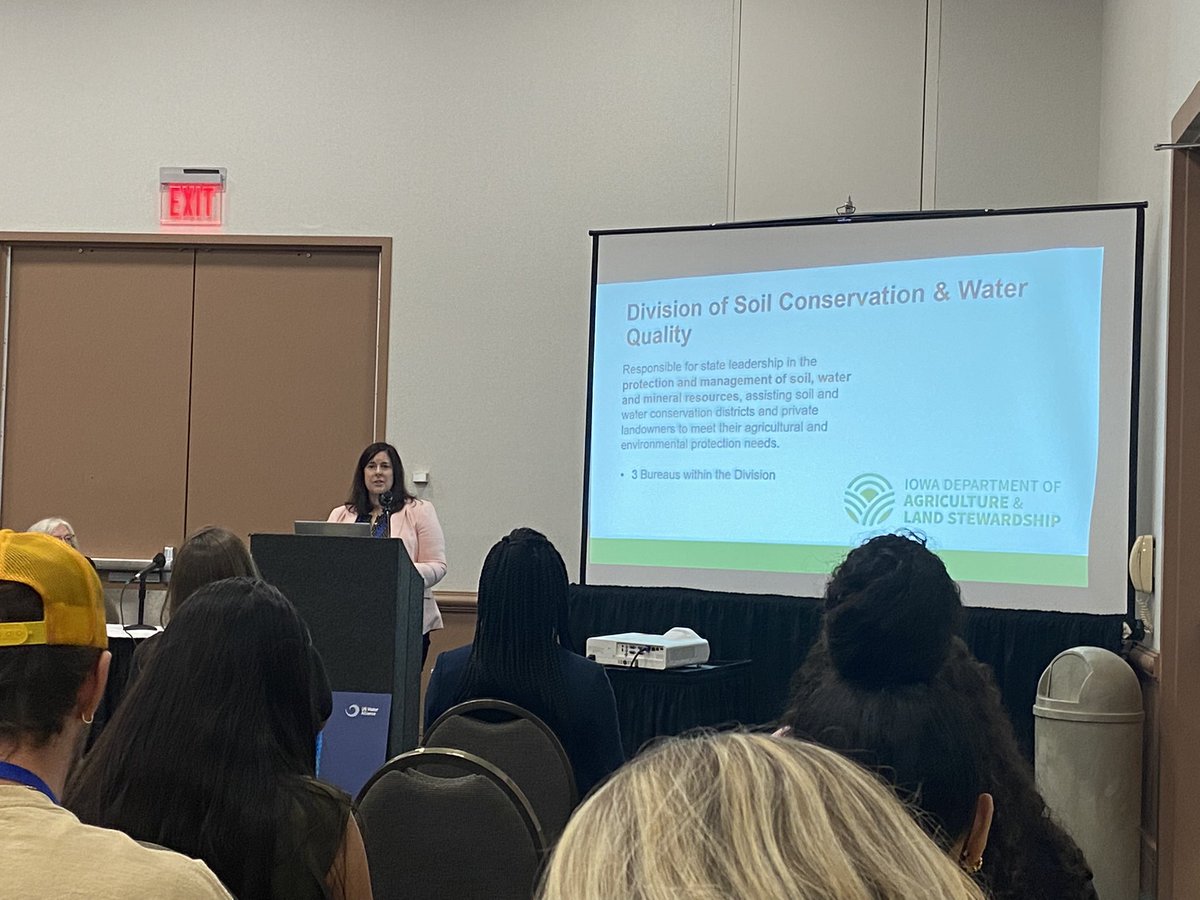 IAwateralliance's tweet photo. “We can’t meet our goals alone. There are many partners that help us in our work on soil and water quality.” - Susan Kozak shares on a panel at the #OneWaterSummit2022  @Chirpy_Susan @IADeptAg https://t.co/sf2vUPWMxq