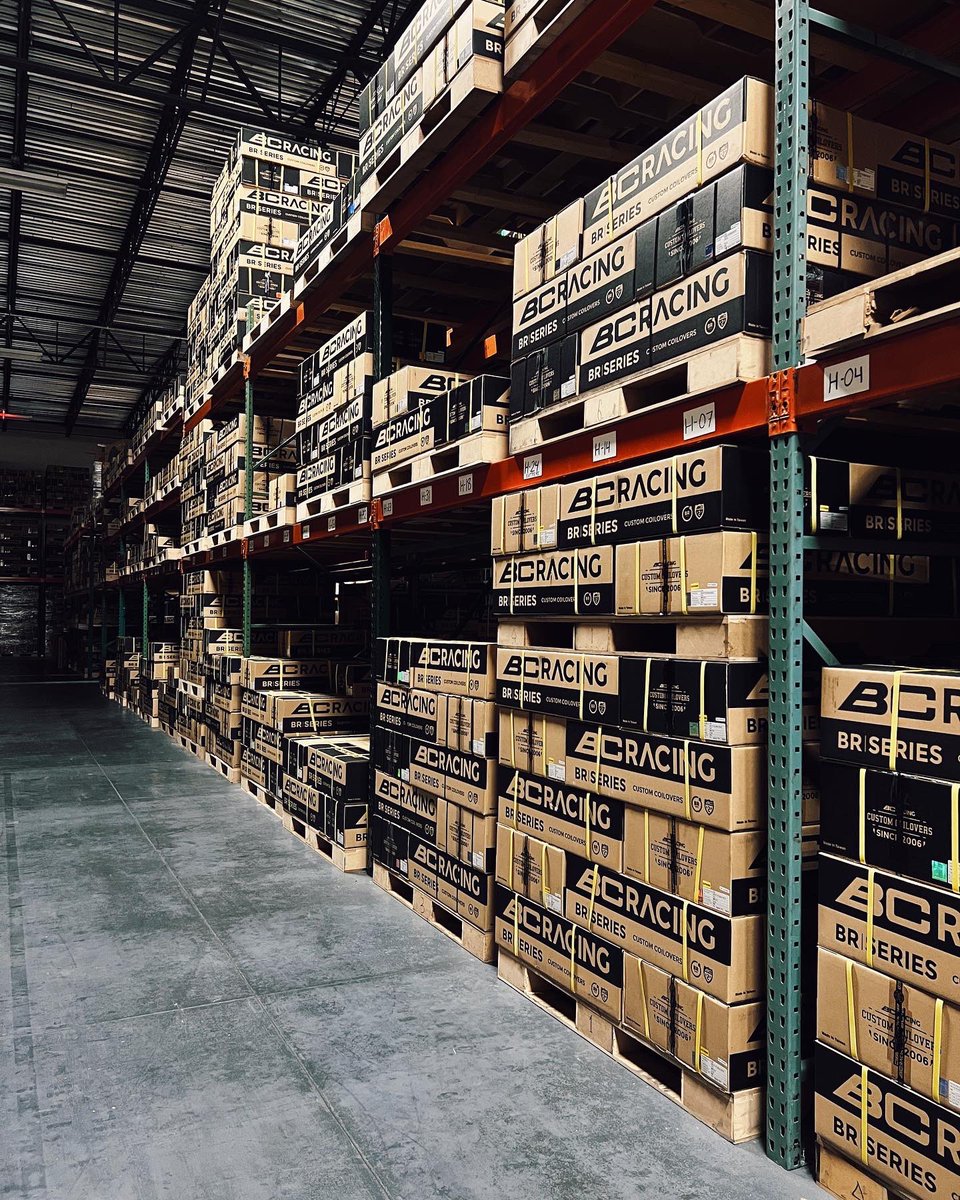 BCRacingNA's tweet photo. Stocked up and ready to ship! Need a set of #customcoilovers for yourself? Contact your BC Racing sales rep today to start your custom order! • #bcracingna #bcracing #customcoilovers #go4gold #digdeeper #coilovers #brseries #dsseries #zrseries https://t.co/nnpOCIONHQ