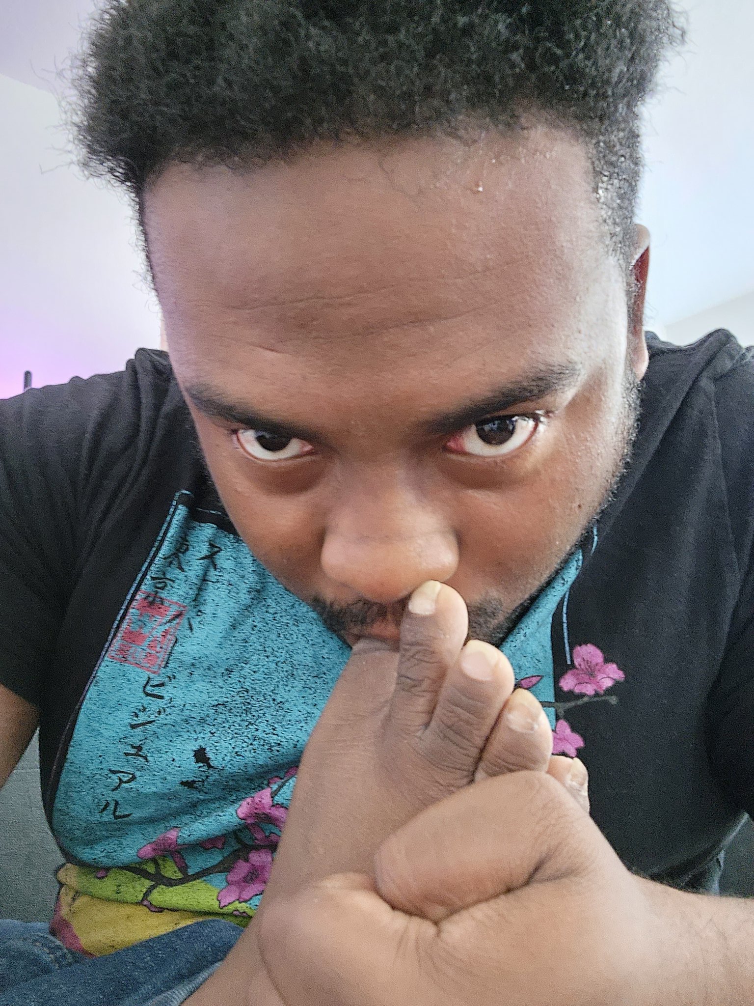 Nux Taku Face