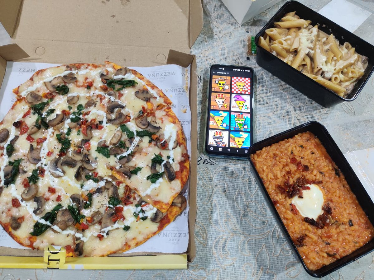 Painkiller_7004's tweet photo. @BurritoBoyzDAO
There guys have always have your back! ♥️
It was my Dad's Bday today! And look what we got! 🔥
Endless love for the fam at @PizzaPalzNFT 🍕
I dont know remember how I came about these guys but have Loved every second of my stay here! LFG! ♥️🔥 https://t.co/9RG7I1sEIl