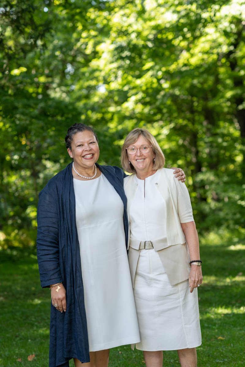 smithcollege's tweet photo. Tune in now to watch as President-elect Sarah Willie-LeBreton addresses the Smith community for the first time. #12thPresident https://t.co/sjjwVIQeVO https://t.co/42qHjTWjgi