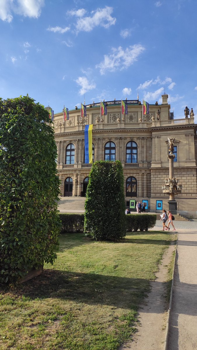 𝘻𝘩𝘢𝘳𝘱𝘨 (@zharifadnan) on Twitter photo 