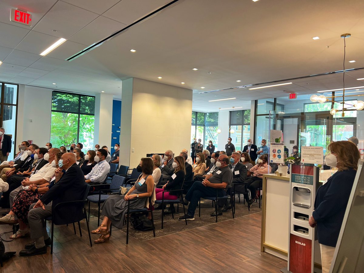Emilyklevine's tweet photo. “I wouldn’t tell you that living at @LifeAt2Life’s Brown House is a utopia….but it’s as close as you can get” - Katherine, Brown House resident
So fun to (finally) celebrate Brown’s opening in Brookline! We sure know how to make #agingincommunity look &feel good! #mapoli https://t.co/OWyeiqrFGB