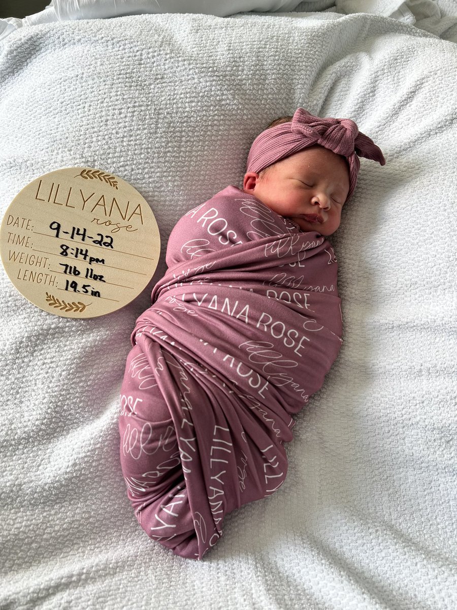 ImGraysonRogers's tweet photo. ❤️ Introducing my new baby girl… Lillyanna Rose. She is an angel. ❤️ https://t.co/iYC4P15x0N