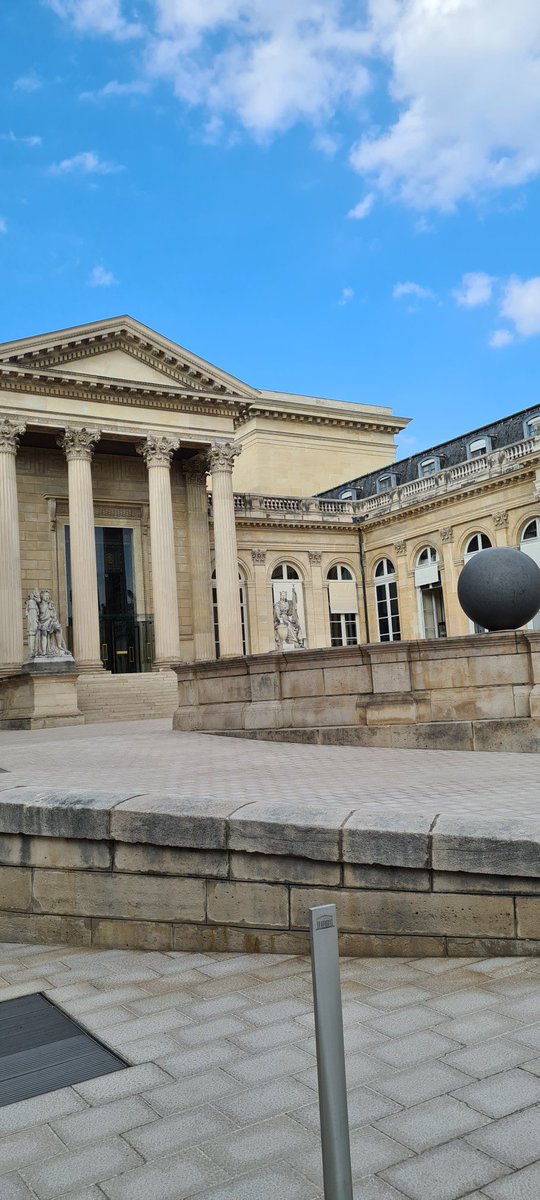 GaginPaoli's tweet photo. Merci à @GabrielAttal d’avoir organisé ces #DialoguesDeBercy. Pour cette 2e réunion, j’ai alerté sur l’urgence du « mieux qu’il en coûte » : il faut optimiser l’efficacité de chaque € dépensé, notamment pour le #boucliertarifaire. Je ferai aussi des propositions sur le #CIR. https://t.co/QKxdChCGUc