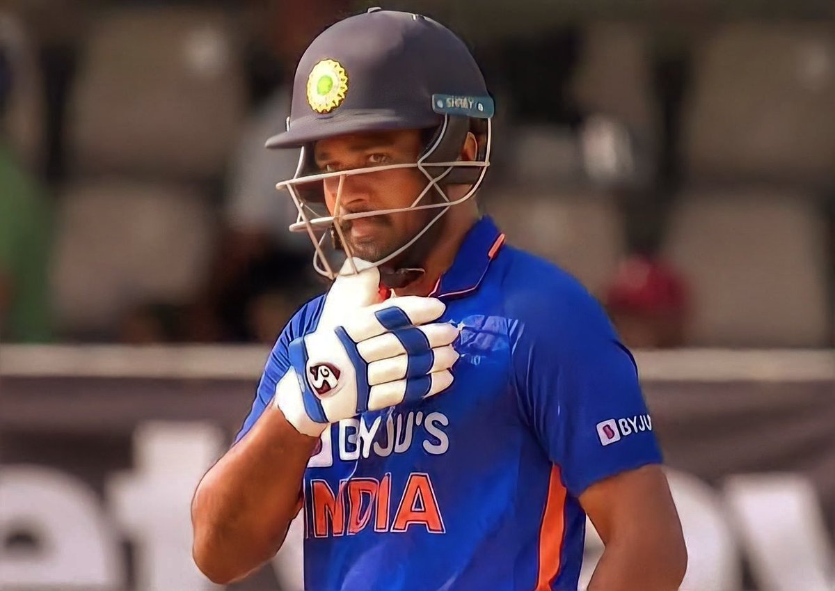 RockstarMK11's tweet photo. Only real fans of Sanju Samson will like n Retweet this 😍 https://t.co/urK6Tiu7BG