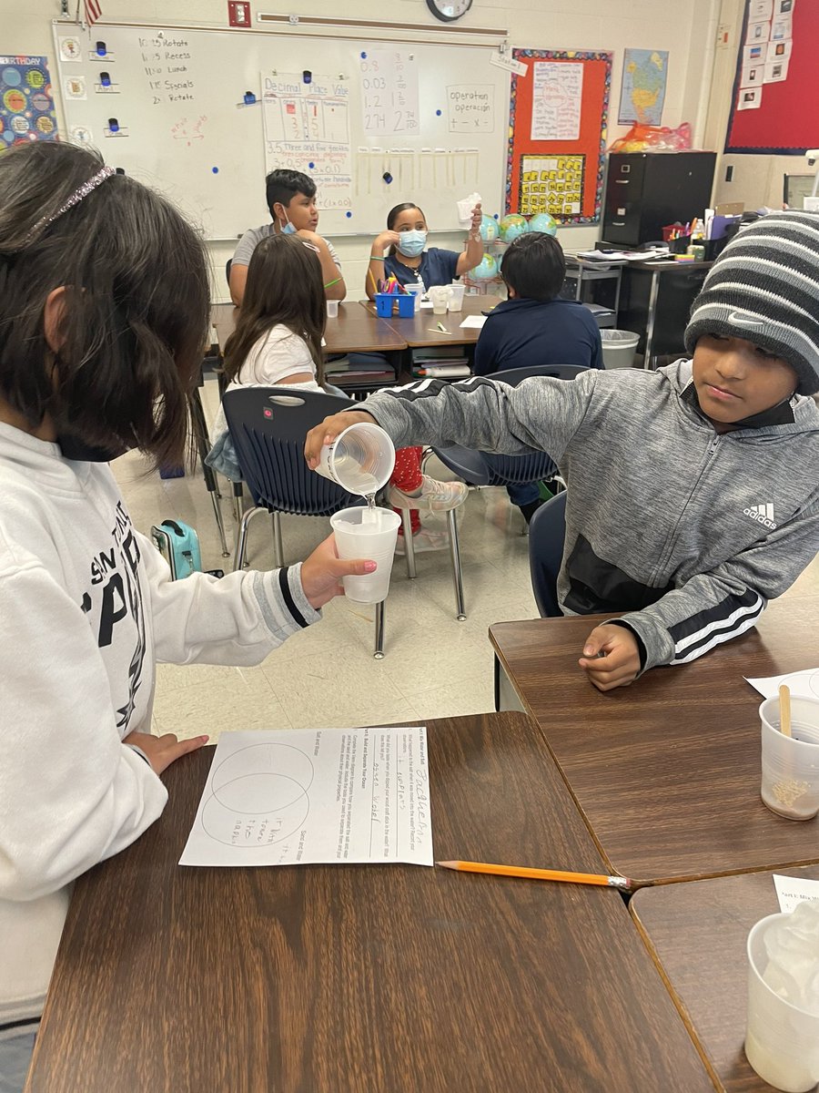 MickelsonMrs's tweet photo. We are separating  mixtures in science class today @NISDCable https://t.co/1CTp2YvRZ5