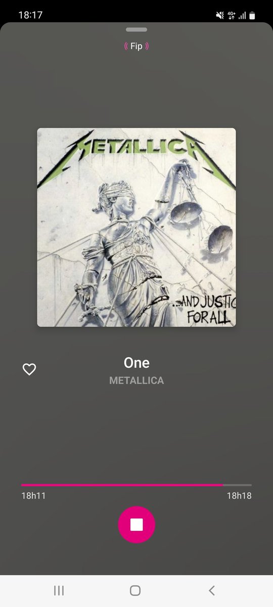 improbableluc's tweet photo. Et hop, comme ça, l'air de rien, on envoie une paire de classics sur @fipradio #fipmetal 🤘🏻📻🤘🏻
@Metallica + @Slayer 
#classicshit #ThrashMetal #nevertoloud https://t.co/zh3ZOs7urc