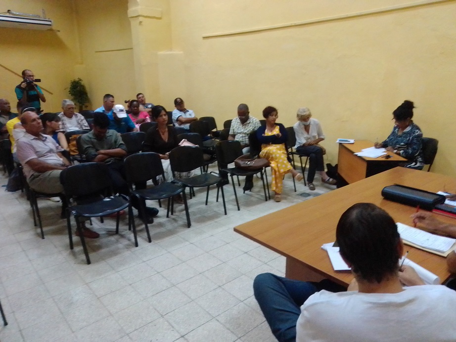 La Asamblea de la UPEC en TV Camagüey, que contó con la presencia de Walter Simón, miembro del Buró Provincial del Partido y Jorge Legañoa, de la presidencia Nacional de la UPEC, incentivó a hacer un periodismo siempre, al lado de la Revolución..#Camaguey