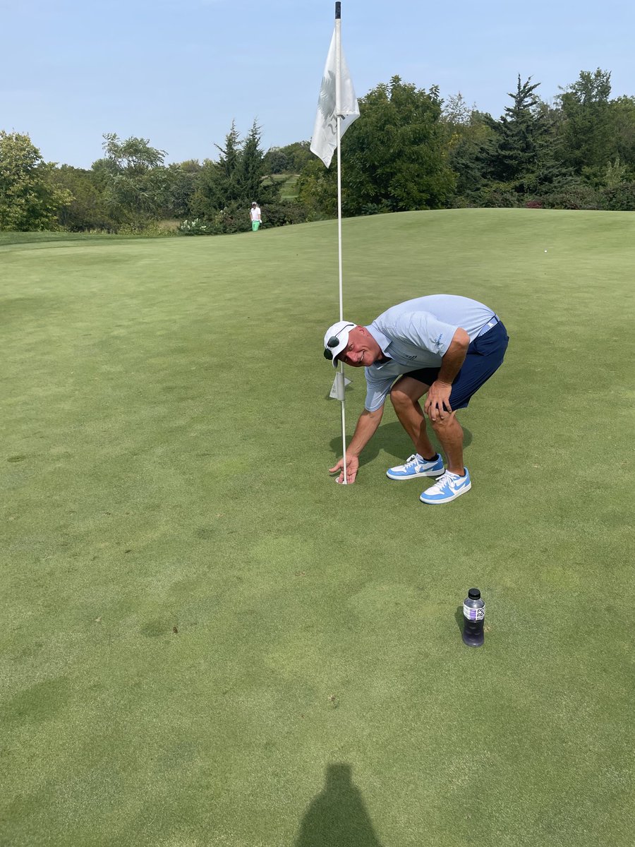 Just made a one at the Pines!  My partner ⁦<a href="/clabarre/">Chad LaBarre</a>⁩ is happy with me!  ⁦<a href="/mfredericks79/">Marty Fredericks</a>⁩ ⁦<a href="/henniga/">Chris Henningsen</a>⁩ ⁦<a href="/MikeCSpratt/">Mike Spratt</a>⁩