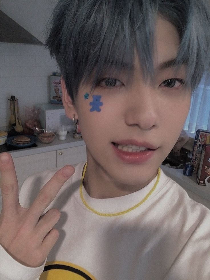 ㅤ

                     k. tobio  ( #hqrp )
                 streamer ! capricorn
                 like &amp; rt to be mutuals.⠀
⠀
⠀⠀⠀⠀⠀