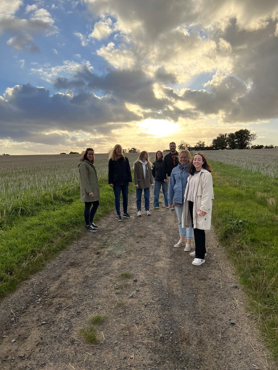 JakobssonLab's tweet photo. Jakobsson-lab kick-off in the countryside. A day full of TRIM28, KRAB-ZNFs, L1s and SVAs! @raquelgarza95 @VivienHorvath8 @lcastilla30 @Patricia_Grds @aniada97 @NPandiloski @KarlssonOfelia https://t.co/9n04XF1csy