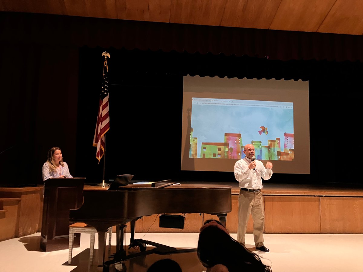 MrTurretTeaches's tweet photo. Our first assembly of the year. We read “Maybe Something Beautiful!” @MrsBaezteaches https://t.co/G7ENJwJ7I1