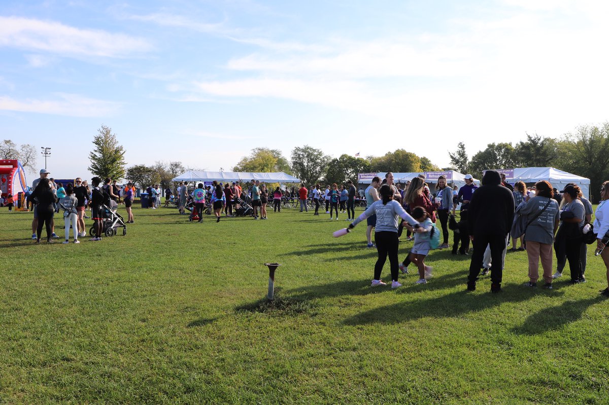 mccollegecareer's tweet photo. We are proud to join @EpilepsyChicago for their Annual Fall Fest 5K on Saturday, September 24, at Cantigny Park, and Saturday, October 8, at Montrose Harbor!!
To learn how you can register for the walk/run or get involved, click here ➡️ https://t.co/rIWsSevuJe #EFGC #EFGC5K https://t.co/tcDWXhuUYt