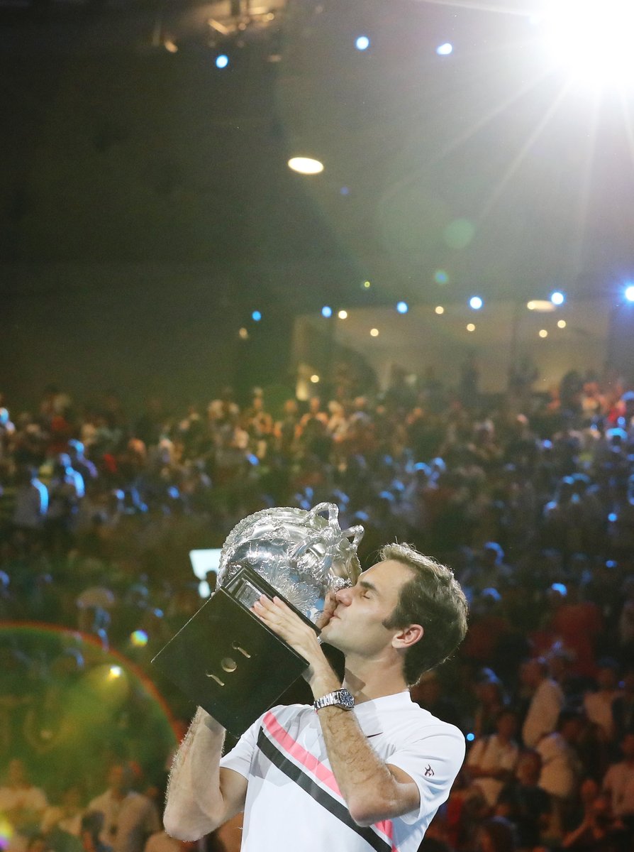 WeAreTennis's tweet photo. ▪️ 20 Grand Slams
▪️ 8 Wimbledon
▪️ 6 Australian Open
▪️ 5 US Open
▪️ 1 Roland-Garros
▪️ 103 ATP titles
▪️ 6 ATP Finals
▪️ 28 Masters 1000
▪️ 1 Davis Cup
▪️ 1 Olympic Silver medal
▪️ 310 weeks as World No.1

🐐 Roger Federer 🐐 https://t.co/zhnpAdcQS4
