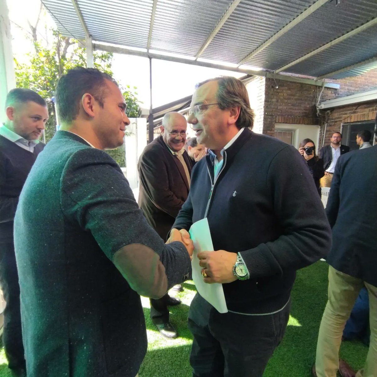 Siempre apostando a mejorar la educación en todas sus formas, participamos esta mañana de la firma de un Convenio social entre el MTOP y CAIF (Com. Vecinal Barrio Williams) para la reforma y ampliación de sede. 
<a href="/Cabildo_UY/">Partido Cabildo Abierto</a>