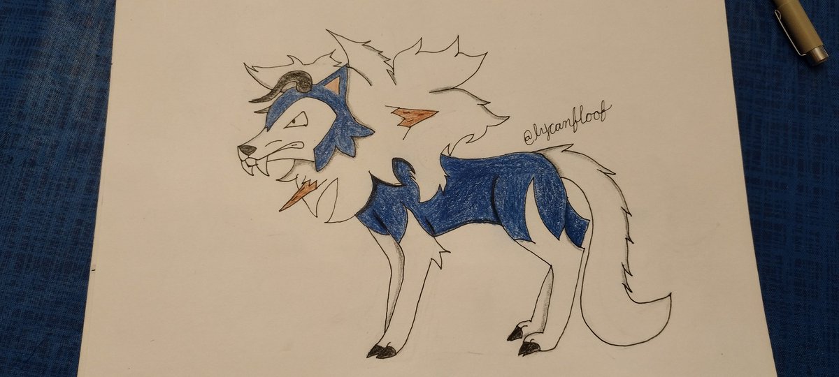 lycanfloof's tweet photo. I'm taking commissions! I'm in need of muns and I feel a little more comfy with drawing people's characters, so feel free to dm for prices! https://t.co/lqfCeqg33H
