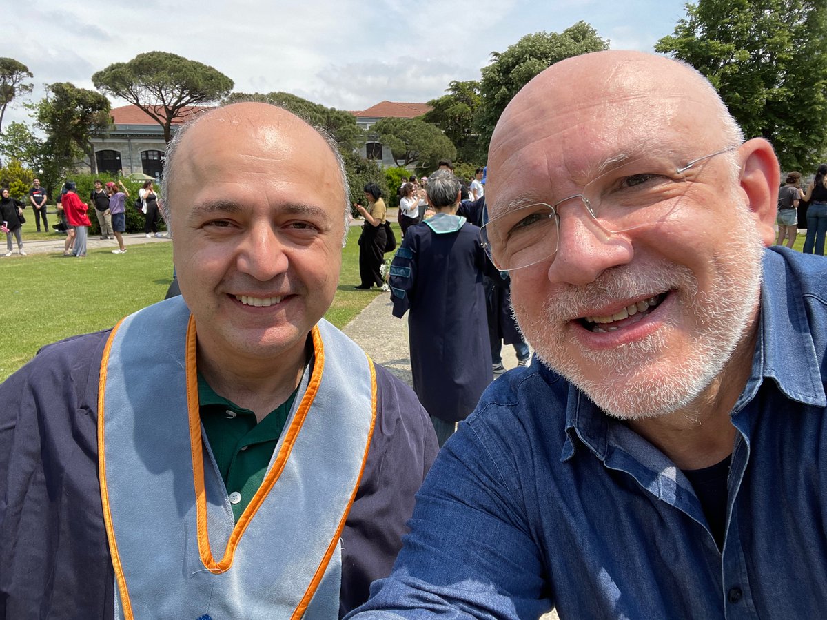 yunusunbabasi's tweet photo. Tuna Hocamız @UniBogazici görevini yaptığı, atanmış yönetimin veri güvenliği skandalını tespit ettiği için haksız ve usulsüz bir şekilde cezalandırılıyor! Bugün hakkında 3 ay daha uzaklaştırma kararı verildiğini öğrendik. #TunaTuğcuÜniversitedir #KabulEtmiyoruzVazgeçmiyoruz!!! https://t.co/BucjJpHNXl