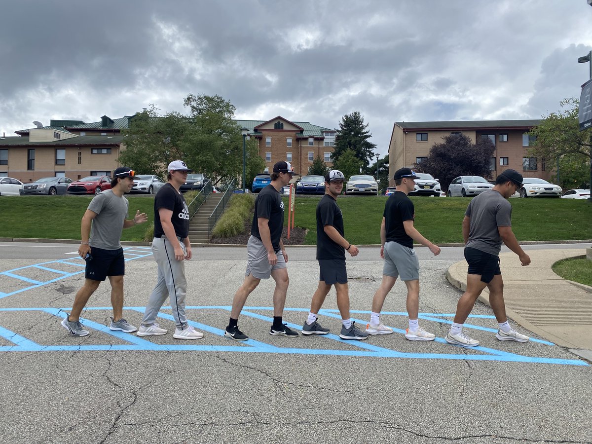 🚨REDHAWK CHALLENGE🚨

The 2nd event of the challenge was a Scavenger Hunt! Teams were given a list of items to find on campus and take a picture or video with it. Some items were a picture with a mustang and imitating the Abbey Road album cover! #Brotherhood

🥇Team Weitzel🥇
