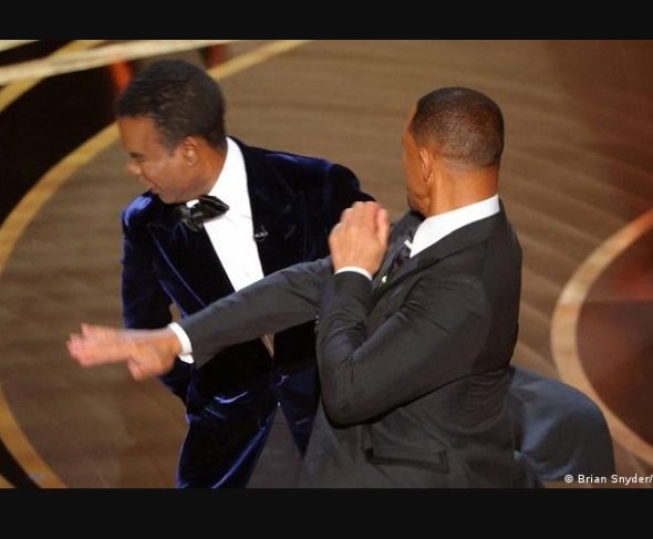 aleeyscat's tweet photo. @maspiyuaja Will Smith https://t.co/6NPMH9R8wj