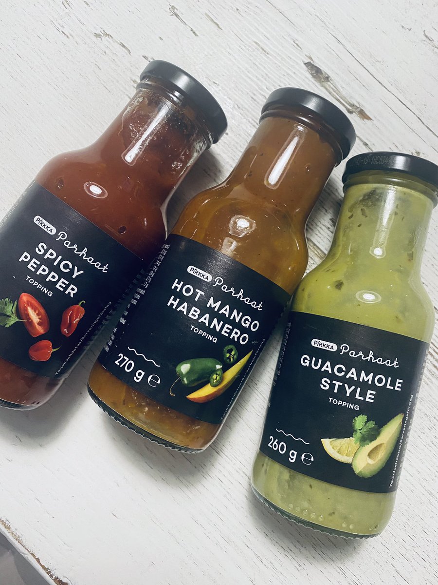 TuuliLuoma's tweet photo. Ihan parasta! #pirkkaparhaat uutuudet ruokien viimeistelyyn tai dippikastikkeeksi @pirkkatuotteet 💚🌶🥭🥑 https://t.co/8EuOdqtiXQ