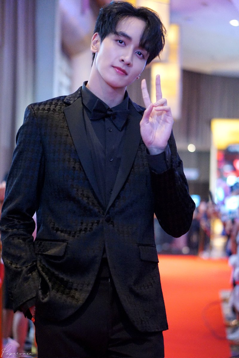 paperworm_shot's tweet photo. จังหวะตกหลุมรัก... @kongthappp 🥰💕

#Suptar2550GALANight
#ซุปตาร์2550
#kongthappeak​ 
#กองทัพพีค https://t.co/0D0YuTsnCa