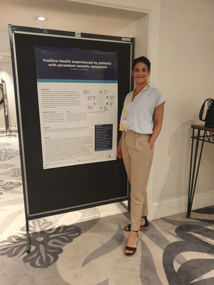 lindakronenberg's tweet photo. International interest in front of the research of our MANP students @DimenceGroep at #ECMH2022 at Lissabon. https://t.co/6Rhf4VcI7x