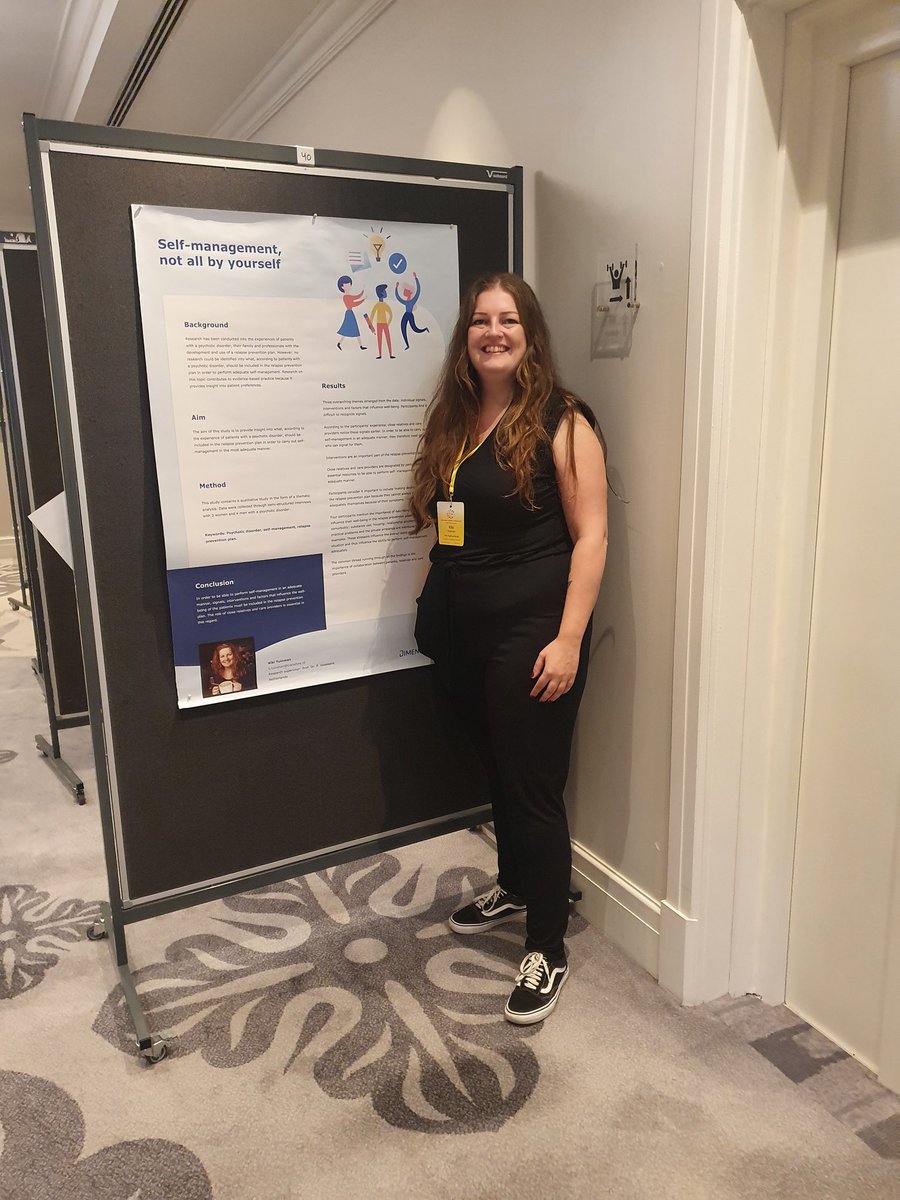 lindakronenberg's tweet photo. International interest in front of the research of our MANP students @DimenceGroep at #ECMH2022 at Lissabon. https://t.co/6Rhf4VcI7x